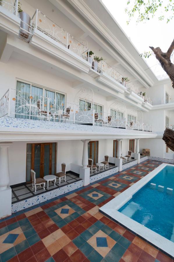 Pirache Art Hotel & Spa, Calangute Exterior photo