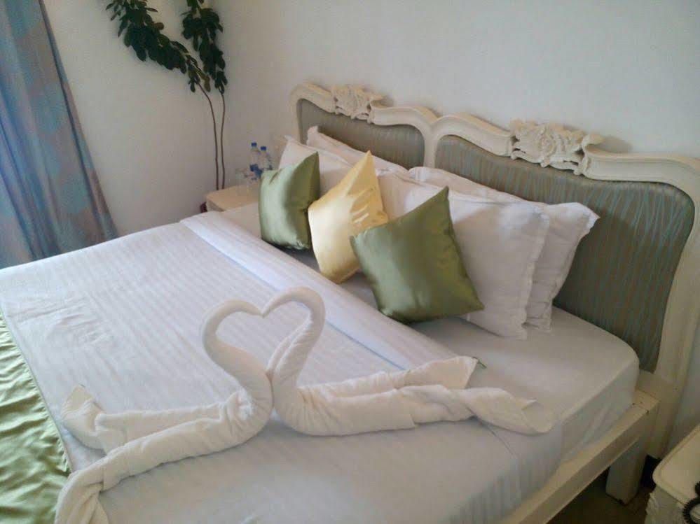 Pirache Art Hotel & Spa, Calangute Exterior photo