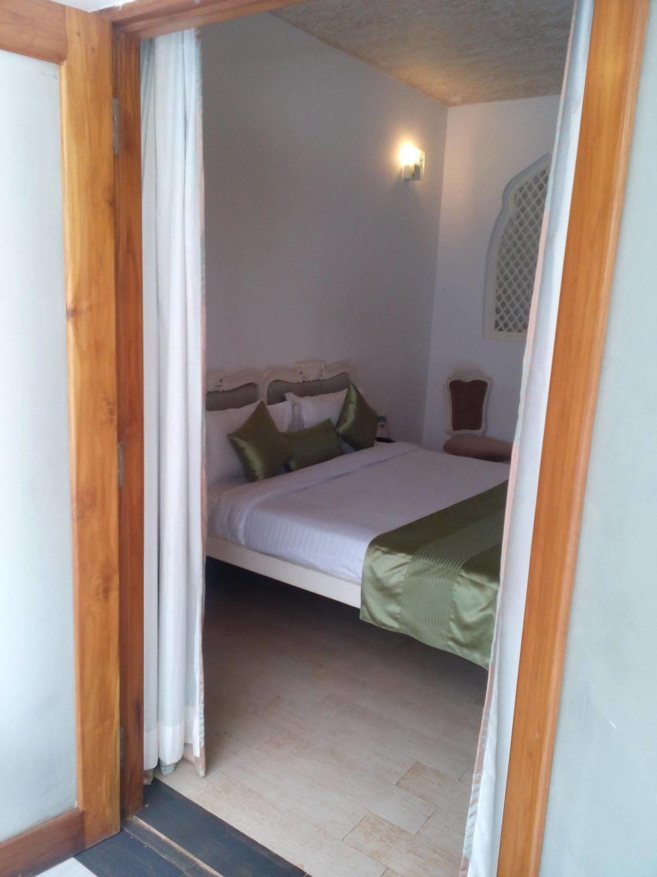 Pirache Art Hotel & Spa, Calangute Exterior photo